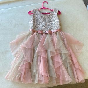 Girls size 7 holiday dress